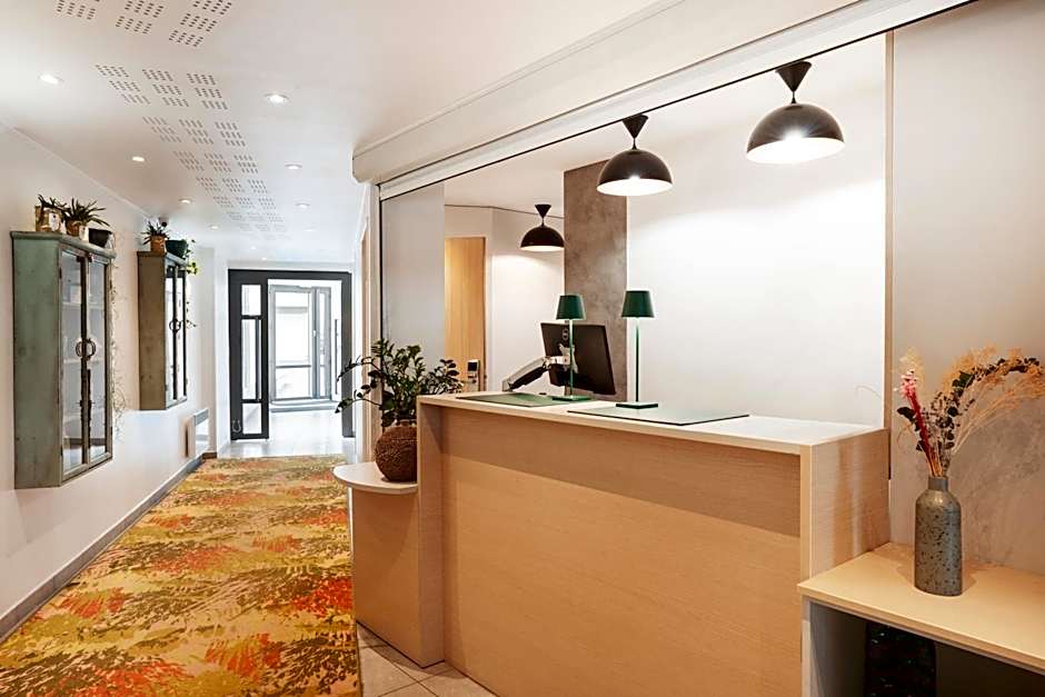 Sejours and  Affaires Paris-Malakoff