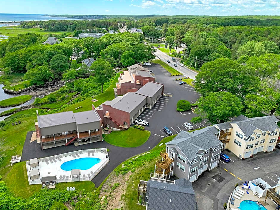 Ogunquit River Inn & Suites