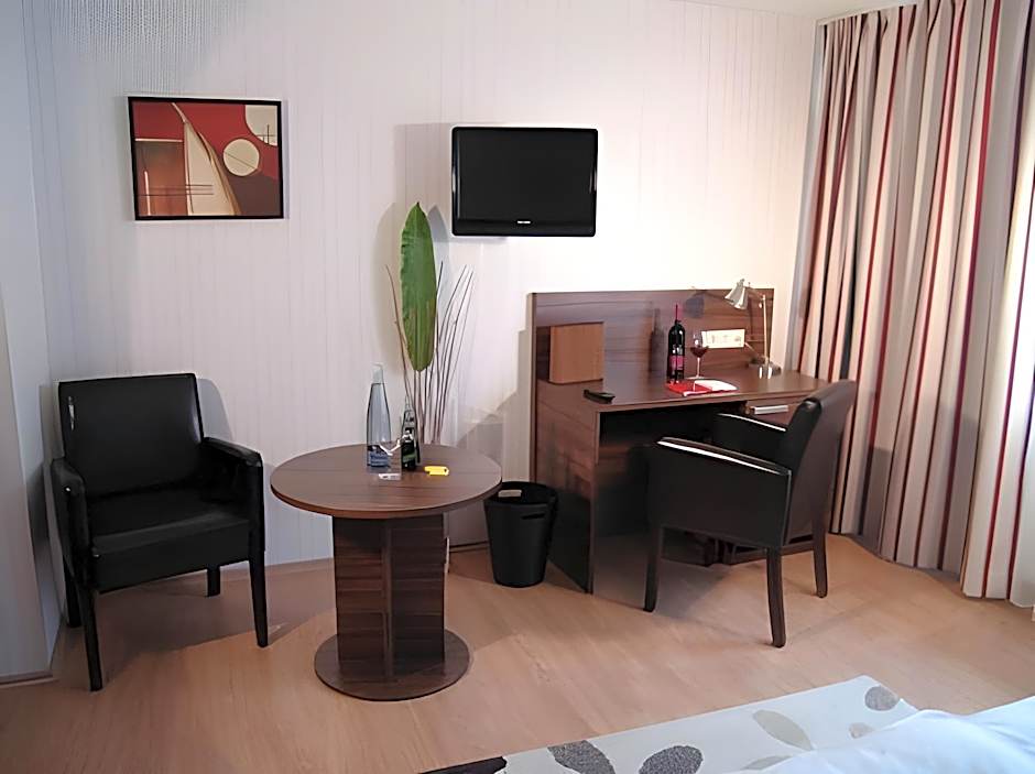 Landhotel Wolfschlugen