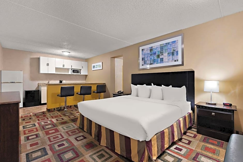 Quality Inn Wayne - Fairfield Area