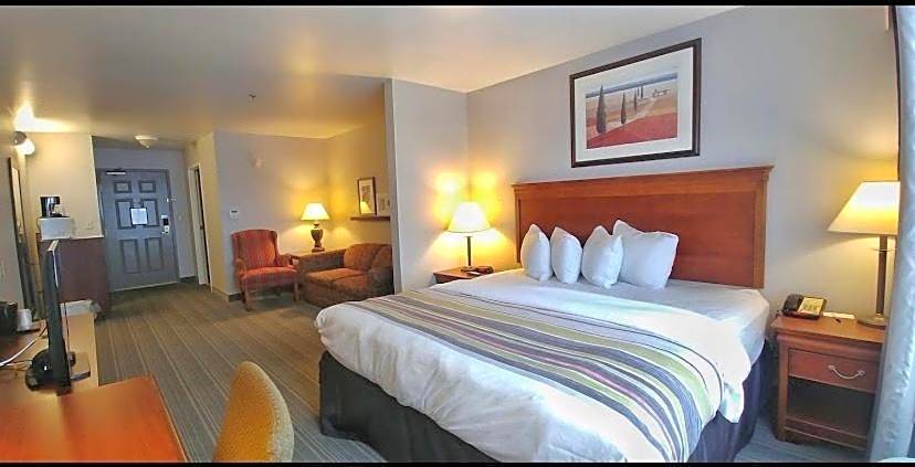 Country Inn & Suites by Radisson, Chambersburg, PA