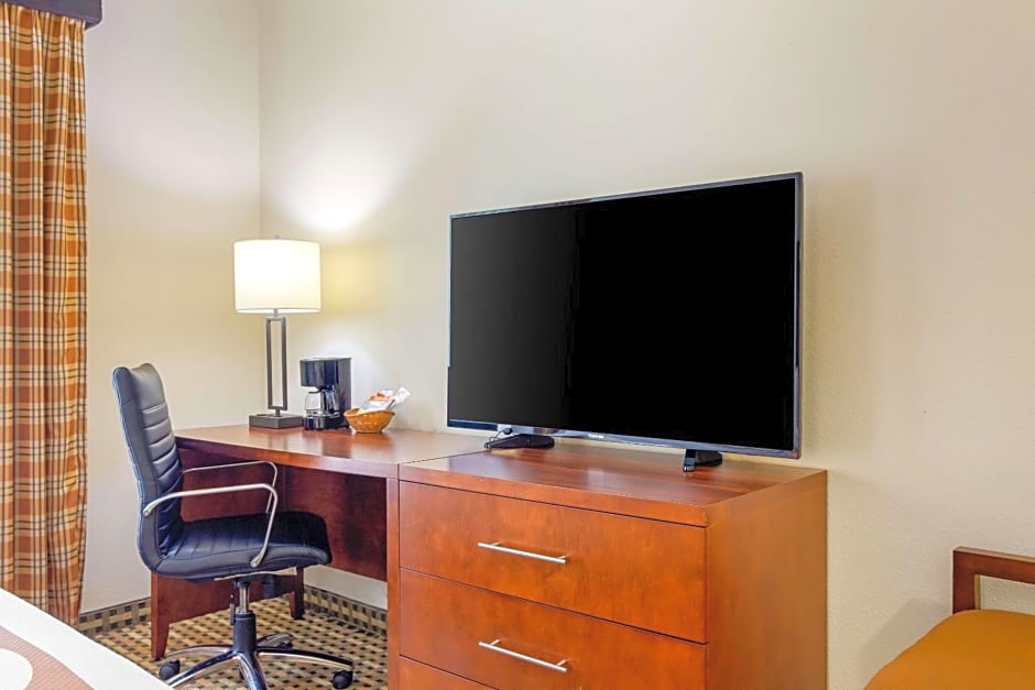 Quality Inn & Suites Decatur - Atlanta East