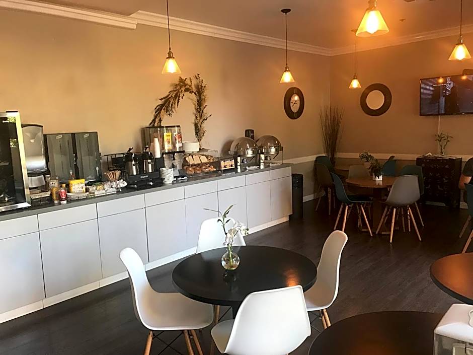 GreenTree Inn & Suites Los Angeles - Alhambra - Pasadena