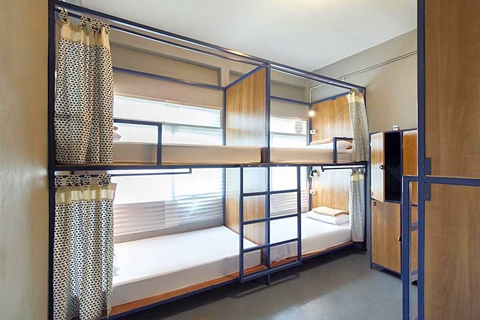 Photo 1 of 17 of Bed in 6-Bed Mixed Dormitory Room