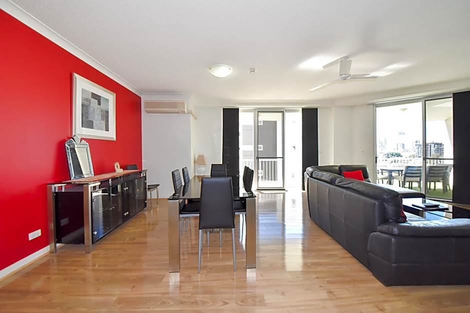 Founda Gardens Apartments