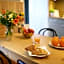 Jimmy's Apartments Dandelion