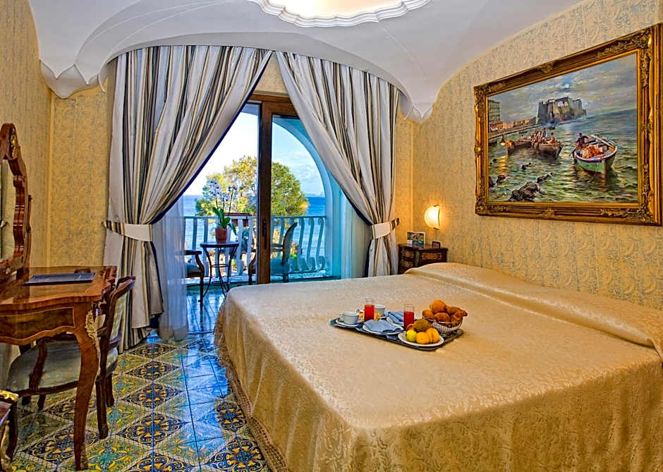 Strand Hotel Delfini