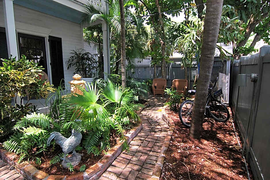 The Cabana Inn