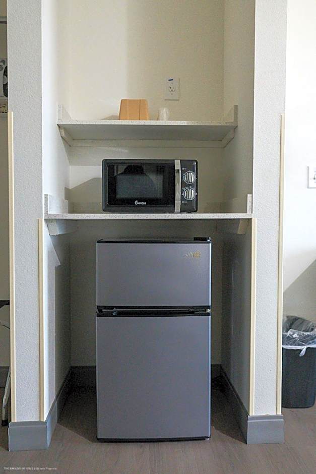 Texas Bungalows Hotel & Hotel Que at Lakeline Austin Cedar Park