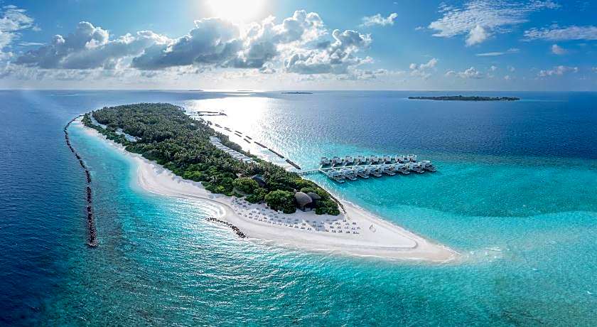 Dhigali Maldives - A Premium All-Inclusive Resort