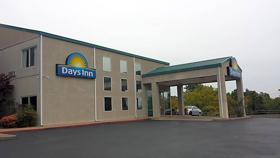 Days Inn Harrison – Harrison, AR