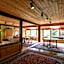 Snowy Owl Inn