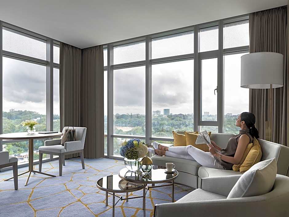 Four Seasons Hotel Bengaluru at Embassy ONE