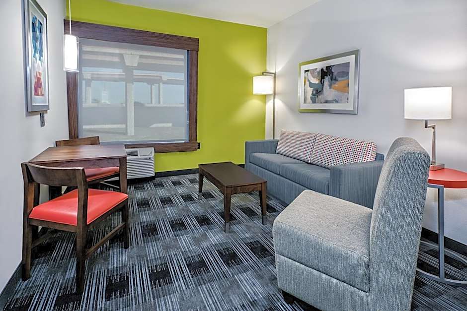 Holiday Inn Express & Suites Austin - Round Rock Area by IHG