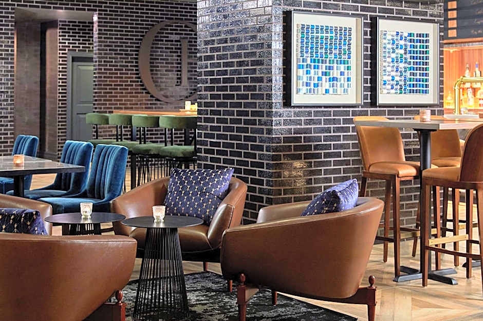 Cumberland House Knoxville, Tapestry Collection by Hilton