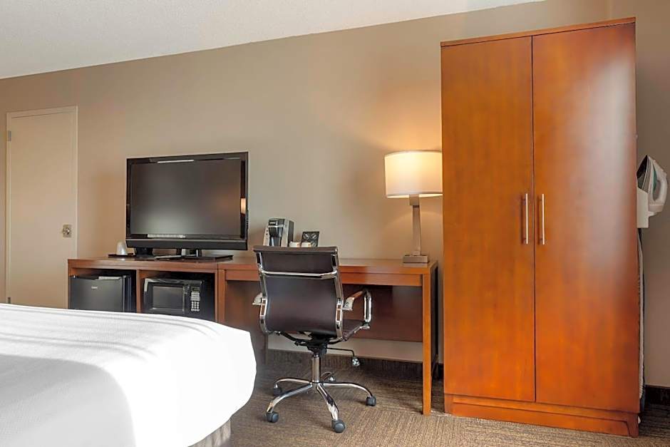 Comfort Inn & Suites Presidential