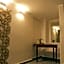 Amsterdam Suite Hotel & SPA