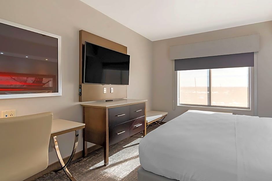 Best Western Premier Liberty Inn & Suites