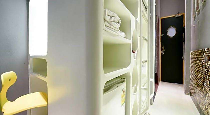 Collection O Jasaen Stylish Boutique Hotel