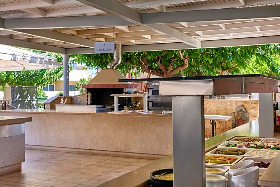 Atlantica Princess Hotel