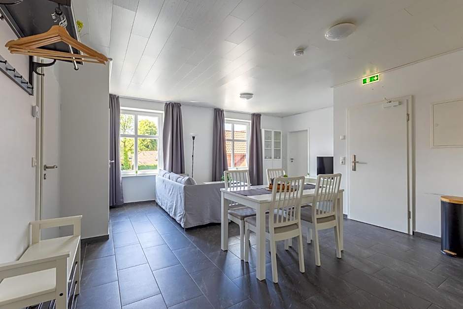 Ferienhaus Natura Ideal für Urlaub & Business, Küche, WLAN, Parkplatz