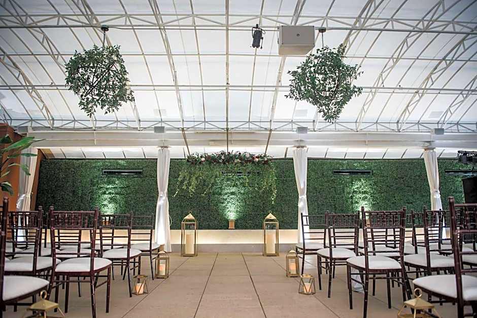 The Sam Houston, Curio Collection By Hilton