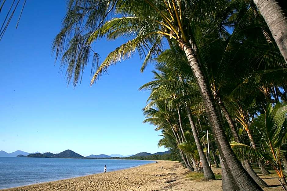 BeachView Apartments at Villa Paradiso