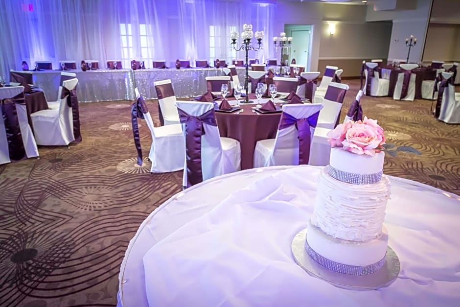 Best Western Plus Steeplegate Inn