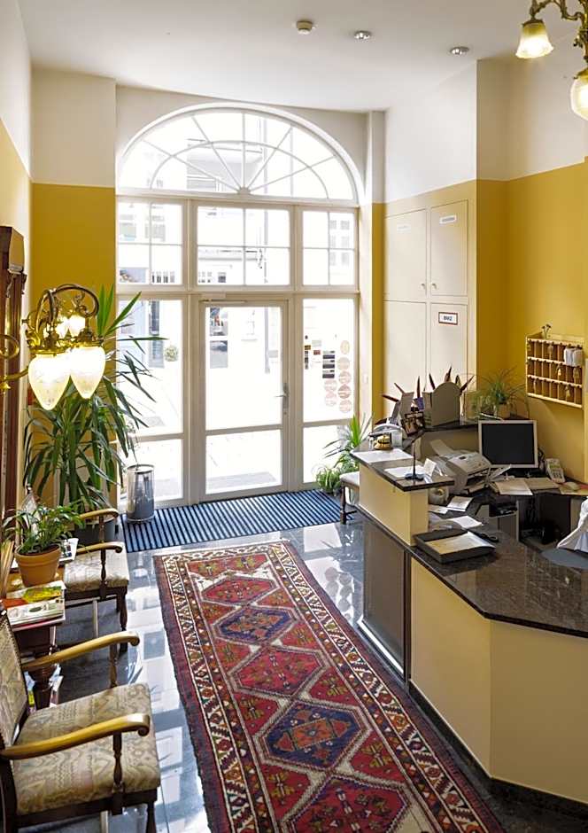 Hotel Garni am Markt - Businesshotel - Frühstücksbuffet - Fahrradabstellplatz - Hunde willkommen