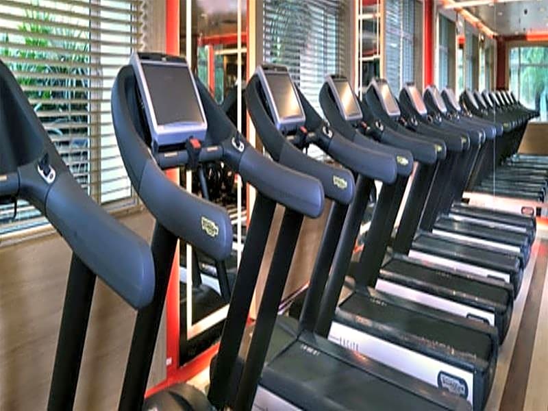 The Palms Town and Country Club