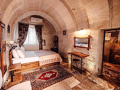 Deluxe Stone Double Room