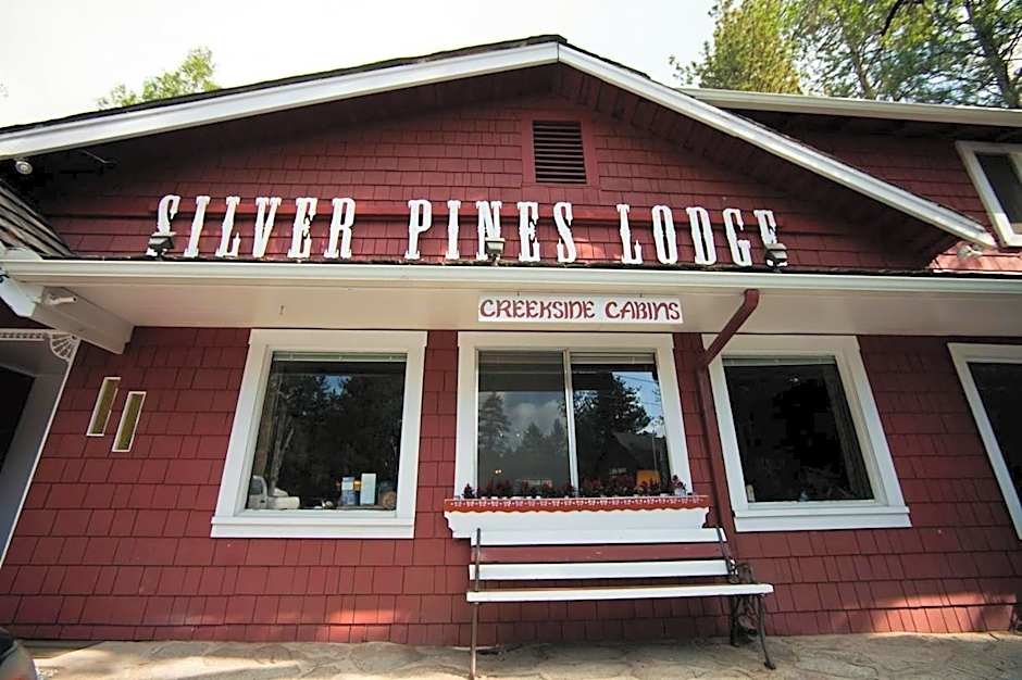 Silver Pines Lodge