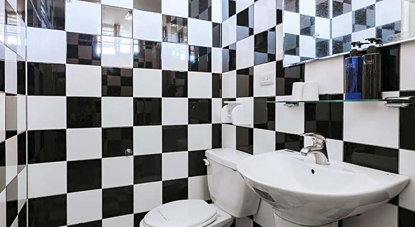 Mountain Traveler Inn