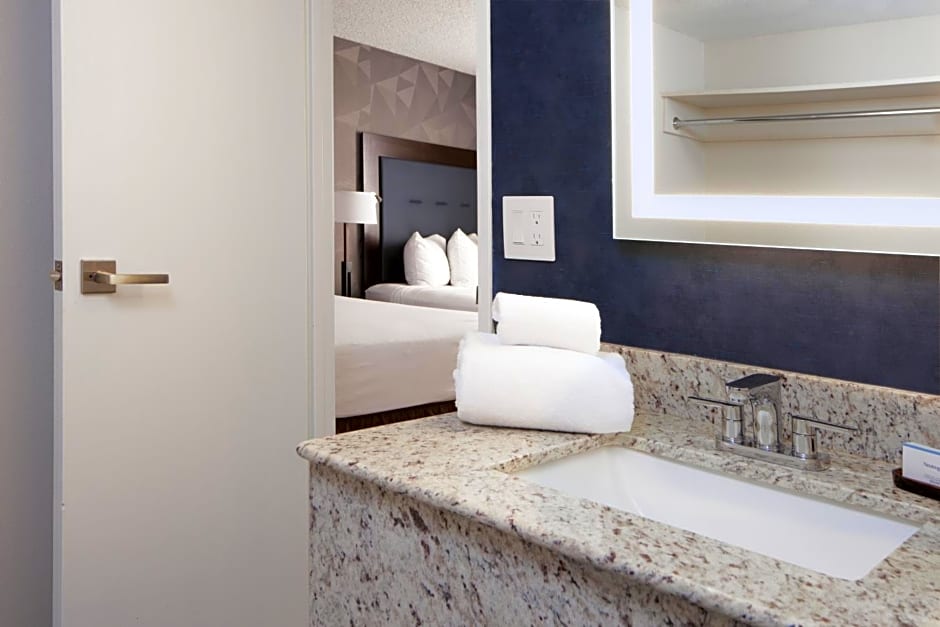 Embassy Suites by Hilton Tucson East