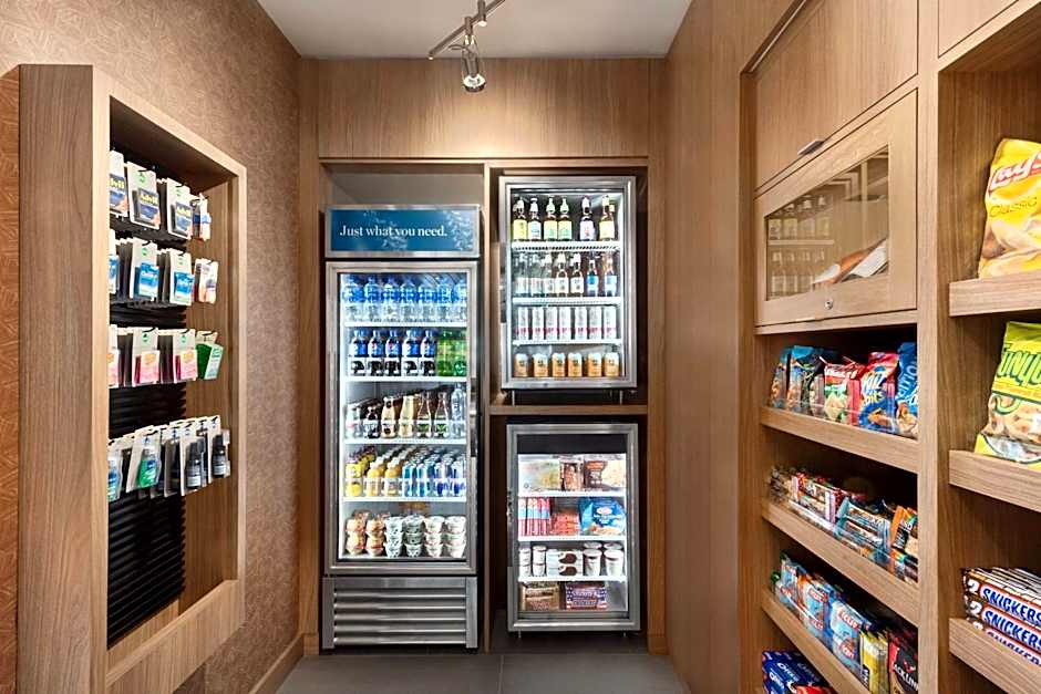 Fairfield Inn & Suites by Marriott Milwaukee West