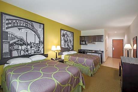 Queen Room with Two Queen Beds