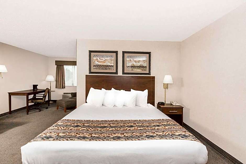 Photo 1 of 5 of Studio 1 King Bed Suite