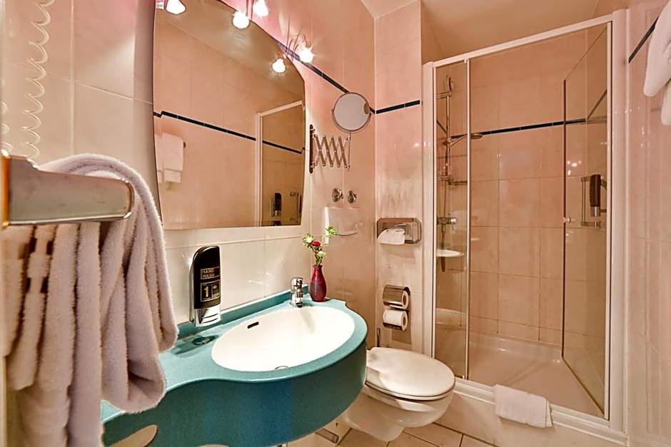 Superior Hotel Präsident