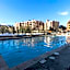 NEW! Marriott Slope View Ski & Summer Luxury Studio Sleeps 4 Full kitchen, Amenities & Paid Parking