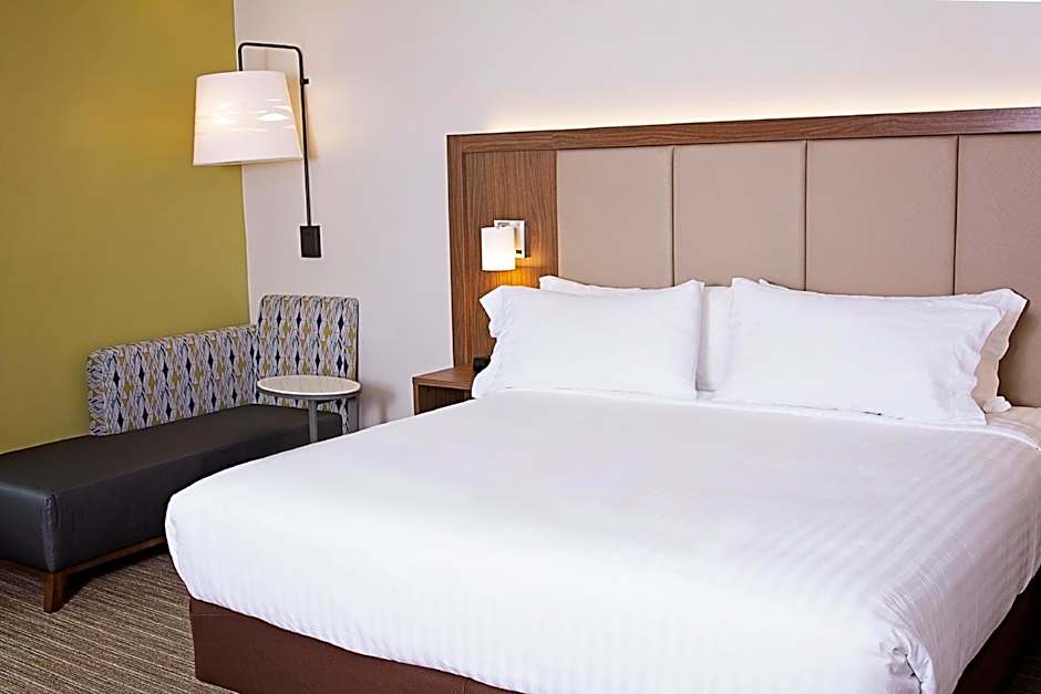 Holiday Inn Express & Suites Greenwood North By IHG