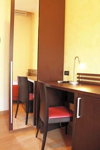 San Max Hotel