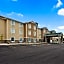 Cobblestone Hotel & Suites - Austin