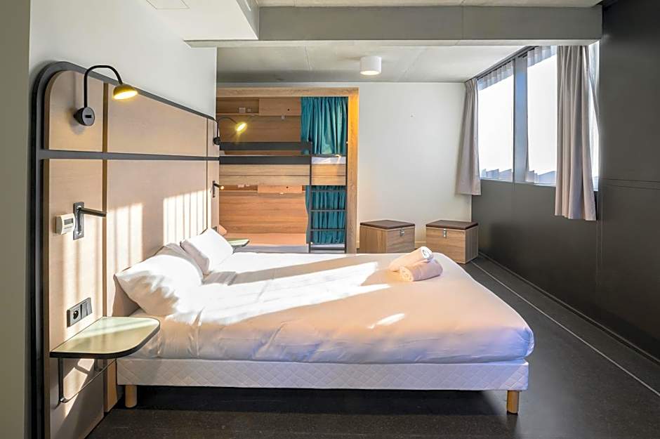 The People - Paris Marais