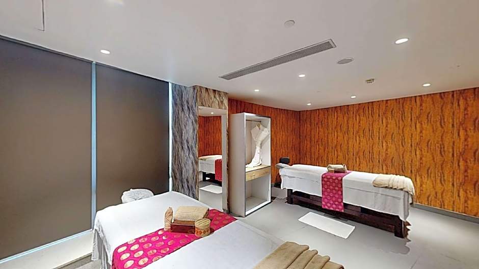 Radisson Hotel Bareilly Airport