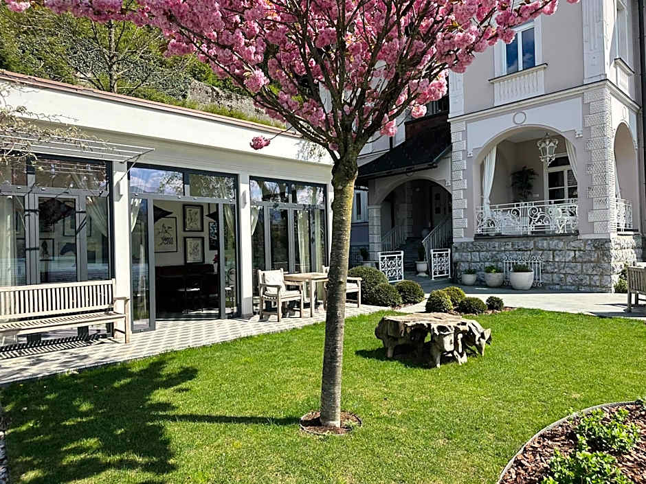 Adora Luxury Hotel