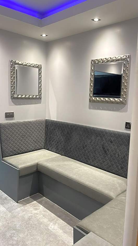 Belvedere Aparthotel - 83 Mount Pleasant