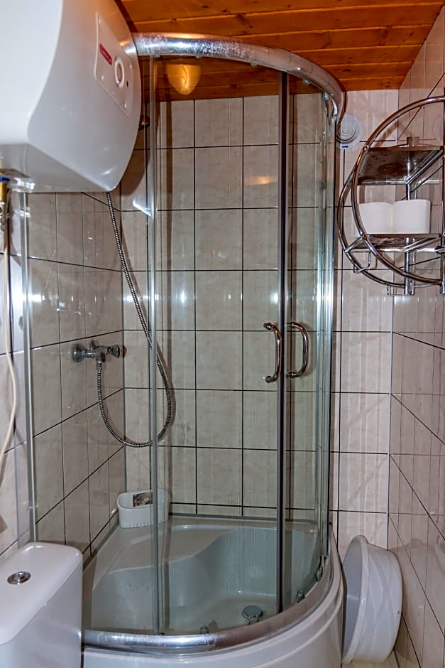 Domki Słoneczko z dostępem do jacuzzi sauny i rowerów