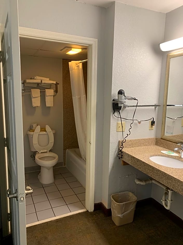 Pigeon Forge Parkway Inn