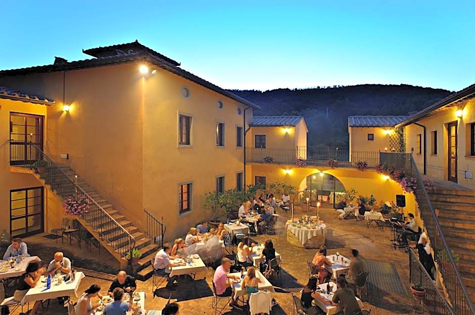 Hotel Casolare Le Terre Rosse