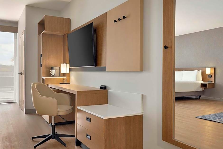 Hyatt Place Windsor